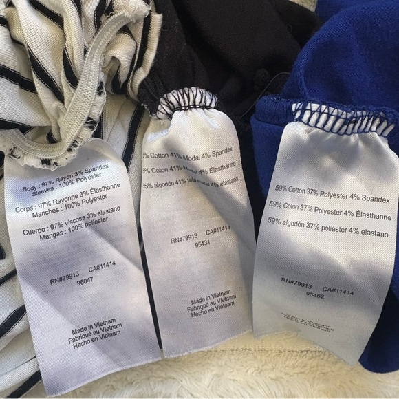 MOTHERHOOD MATERNITY Bundle of 3 Short Sleeve Tops Stretch Sides Size Large - Picture 3 of 10